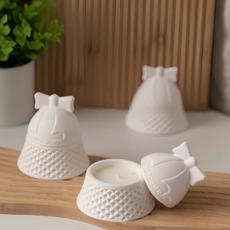 Ceramic Candle Vessel - Forma silikonowa w kształcie dzwonka świątecznego